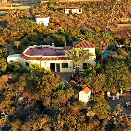 La Casa Tabaiba By Tor Semesterbostad Icod De Los Vinos
